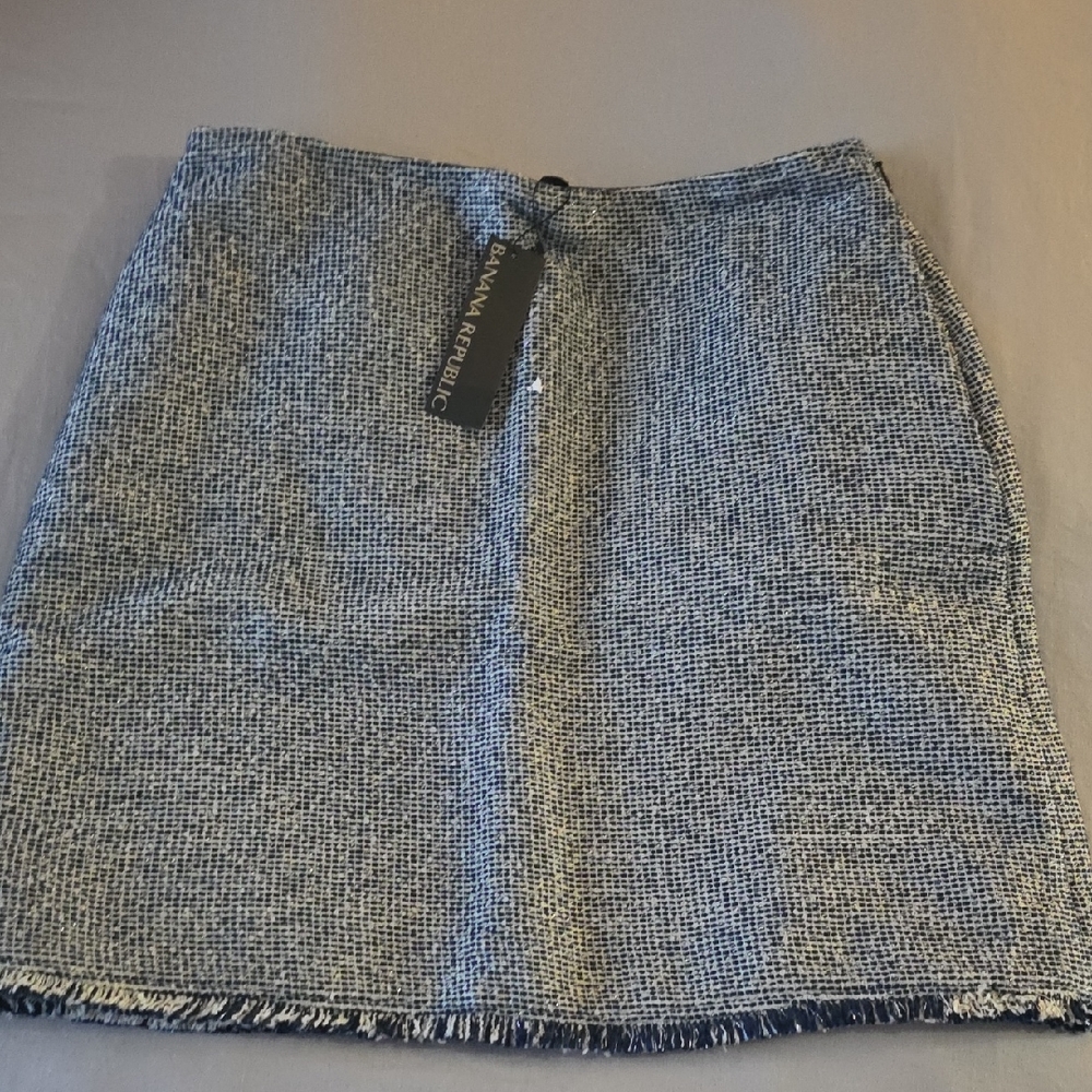 Banana Republic Women's Navy Tweed Mini Skirt